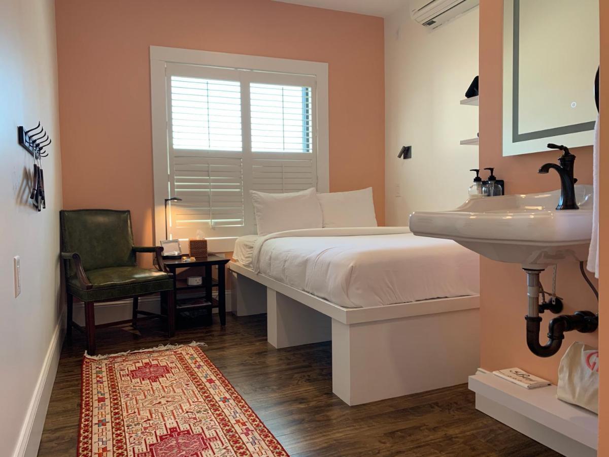 Hotel The Cabot